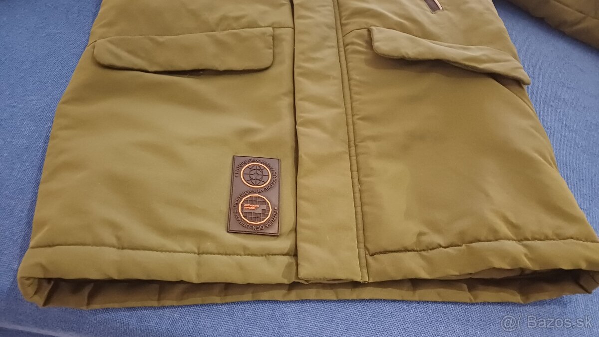 tmavozelená vetrovka - 2