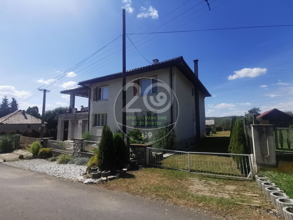 Dražba rodinného domu a pozemkov v obci Kiarov - 2