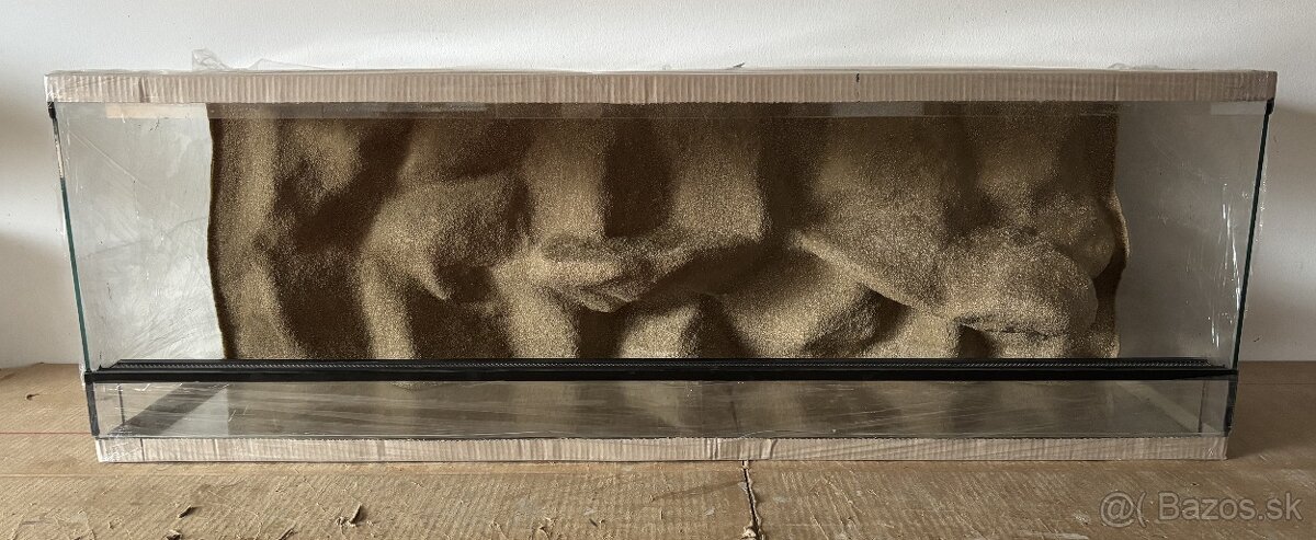 Terárium 120x40x40 s 3D stenou - 2