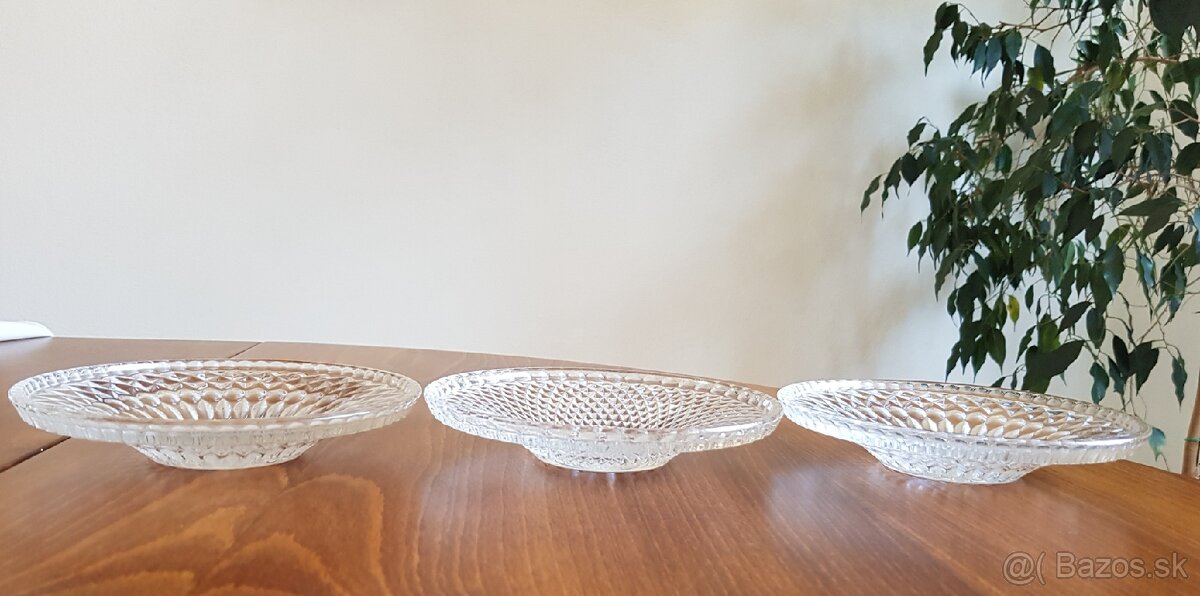 Retro sklenené tanieriky - 2