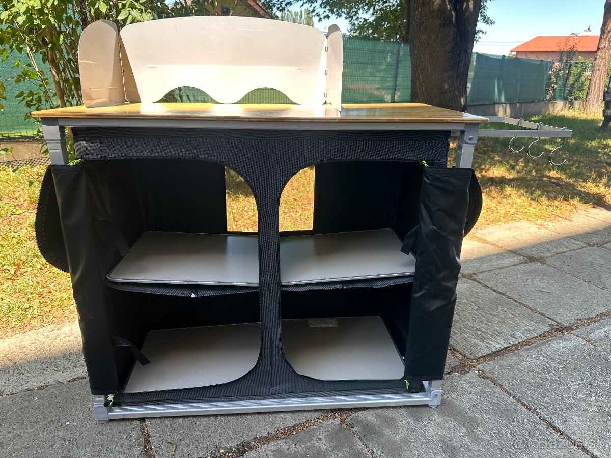 Kuchynka na camping Outwell - 2