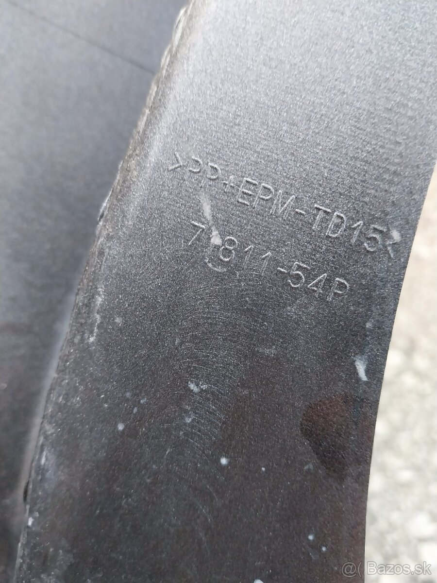 Zadný nárazník Suzuki Vitara - 2