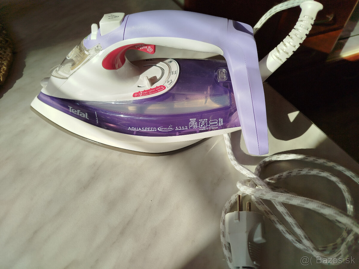 Žehlička Tefal - 2