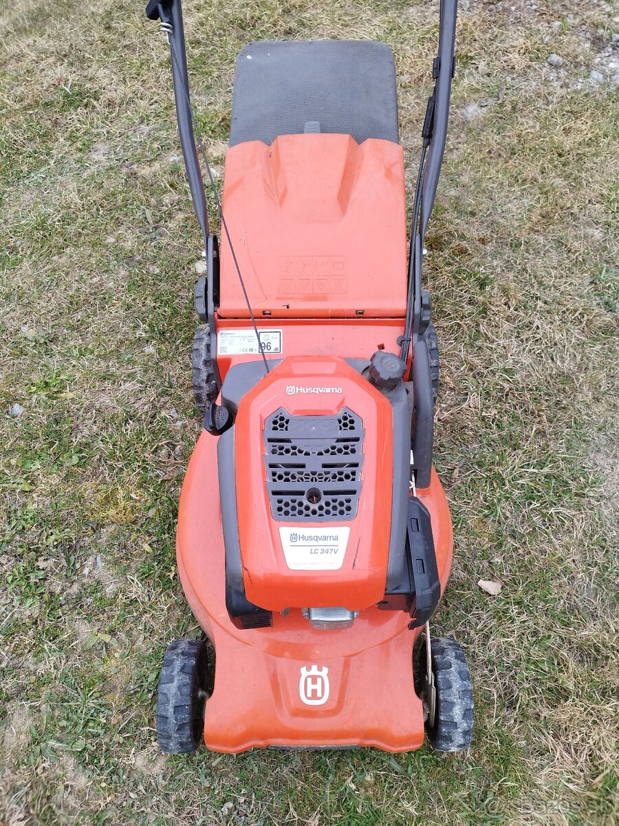 Husqvarna motorova kosacka LC 347V - 2