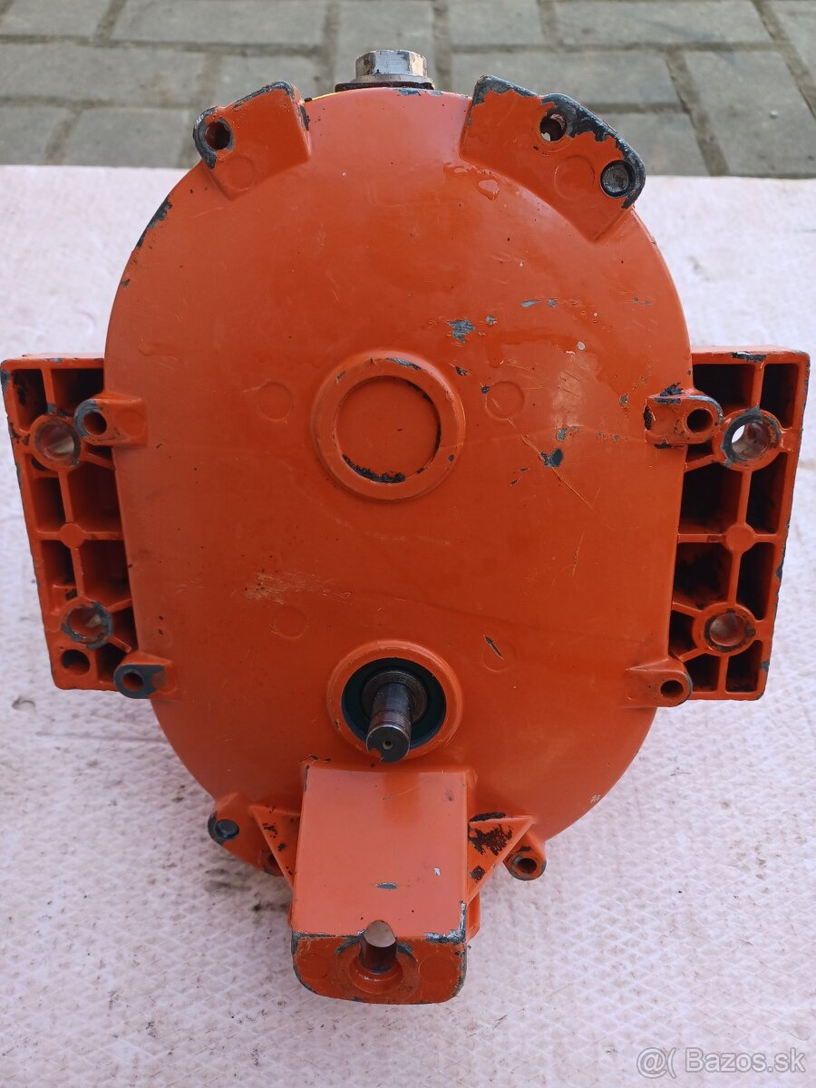 Prevodovka na zemny vrtak STIHL - 2