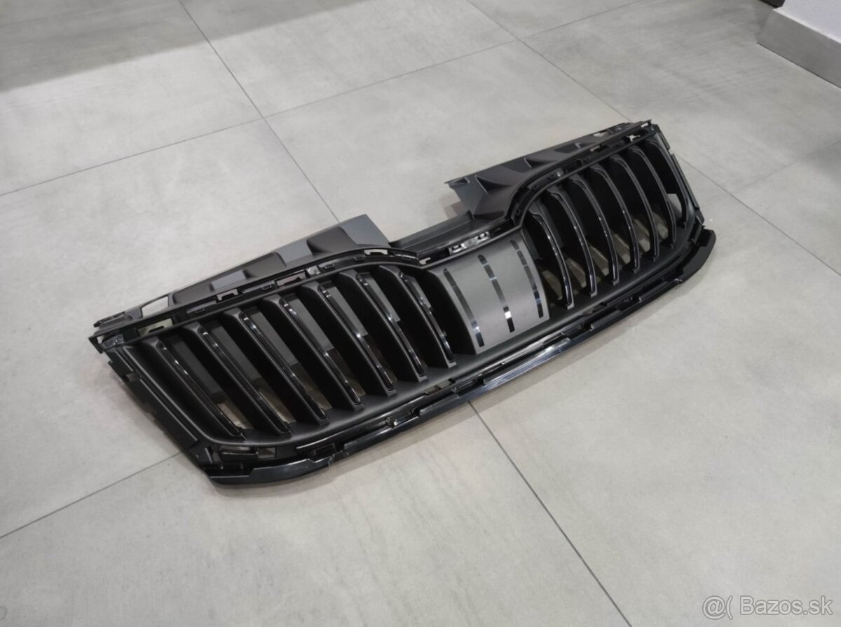 Predna maska Skoda OCTAVIA 3 LIFT - 2