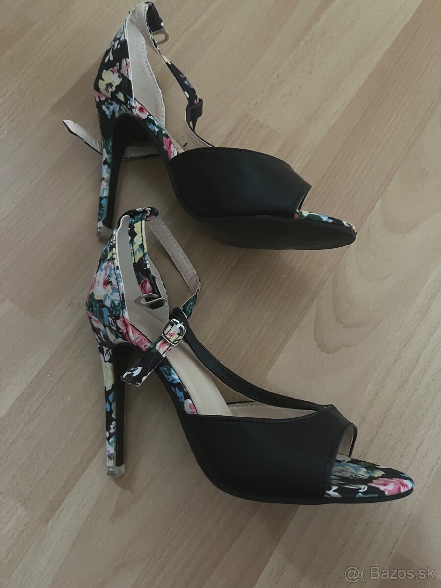 Damske sandale 37 - 2