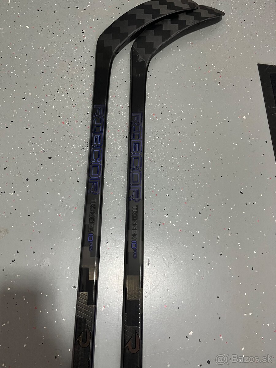 Hokejka CCM Ribcor Trigger10 Pro - 2