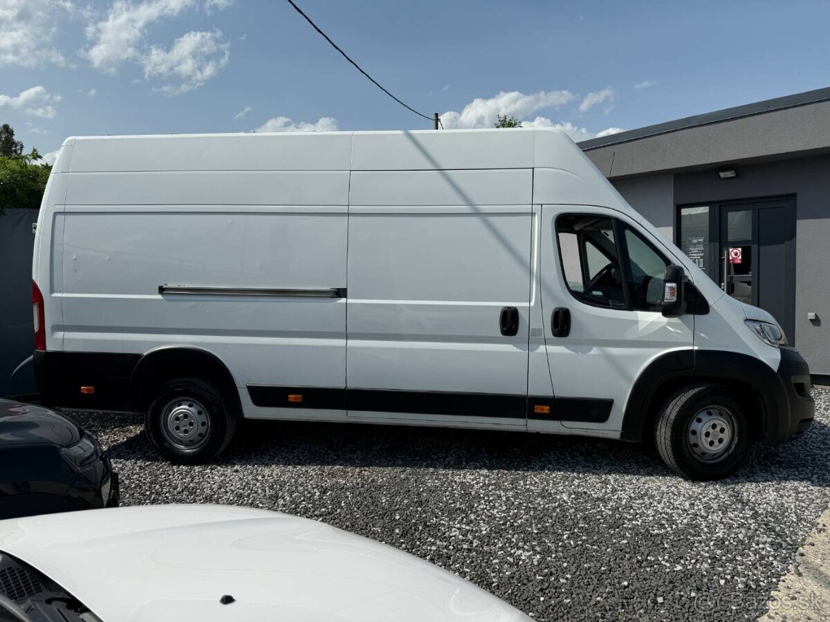 Citroën Jumper Furgon 2.0 BlueHDi 130 35+ L4H3 - 2