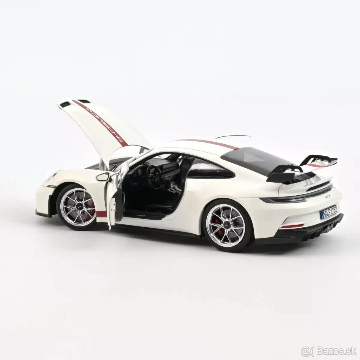 Porsche 911 (992) GT3 2021 1:18 - 2