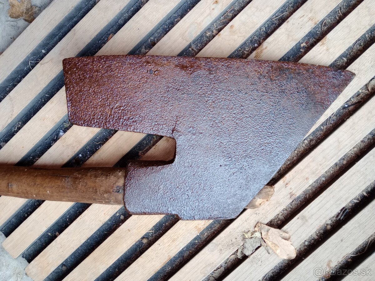 Tešla.topor.sekera - 2