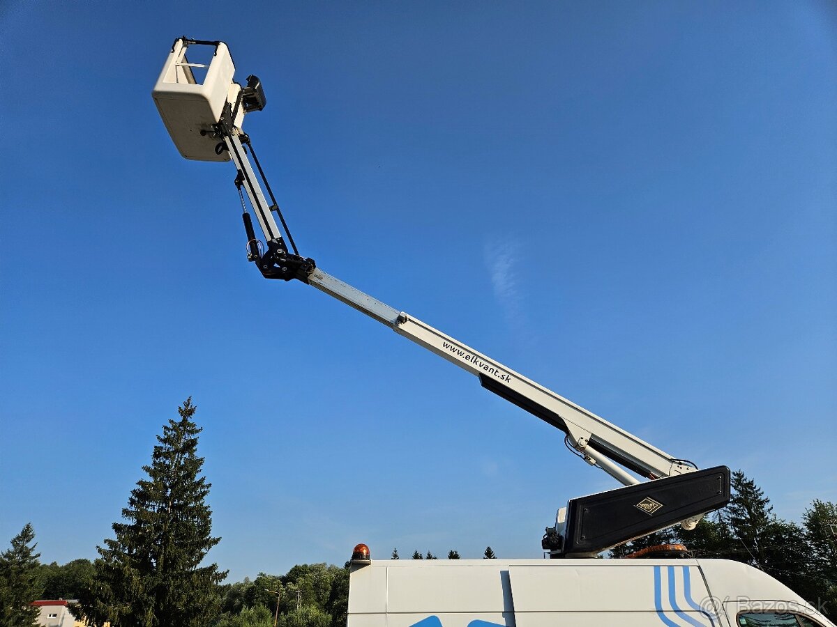 Plošina Renault Master - kôš pre 2 osoby 200kg - 2