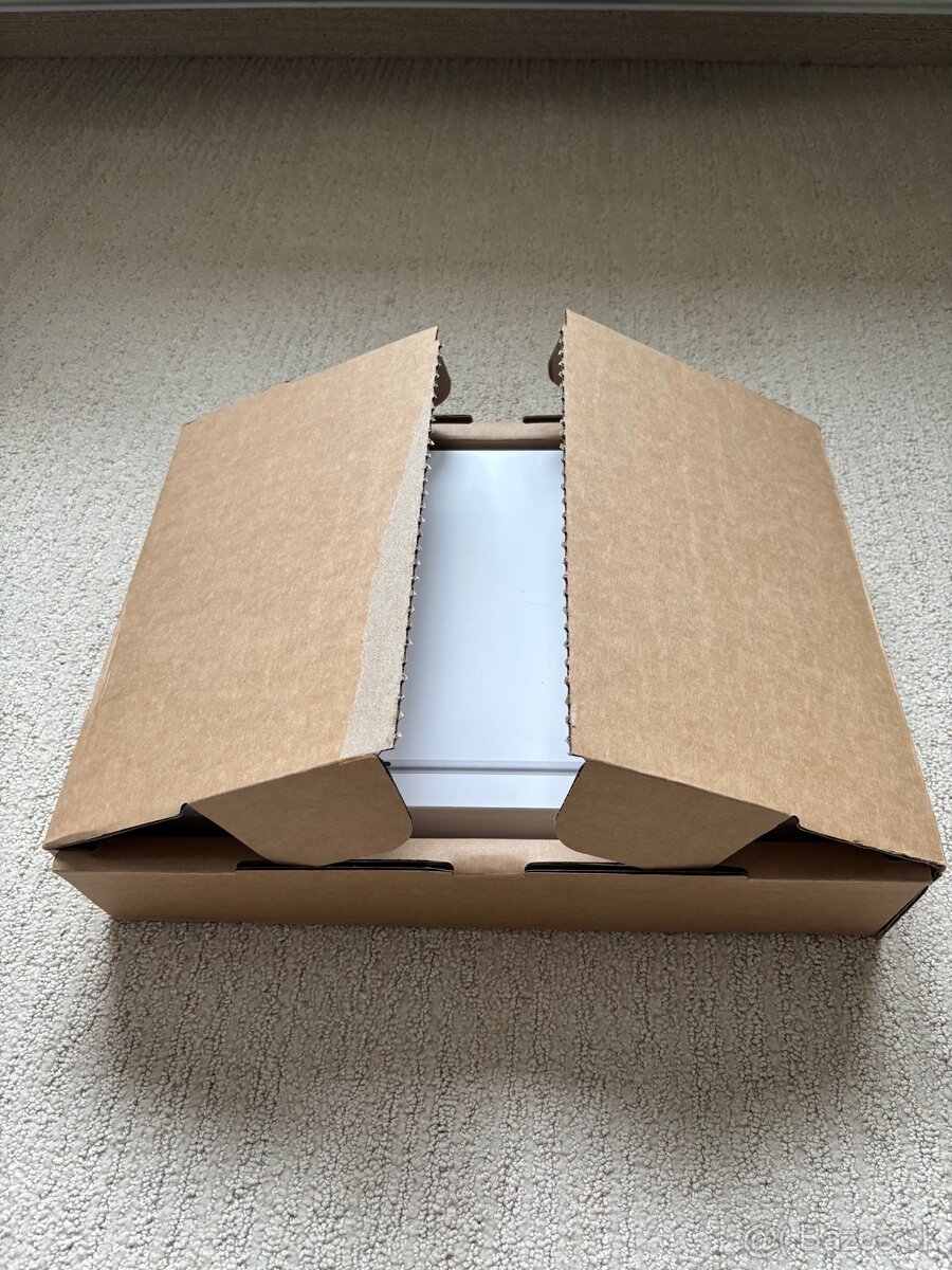 Nový nerozbalený Macbook Air 13” M4 16GB silver - 2