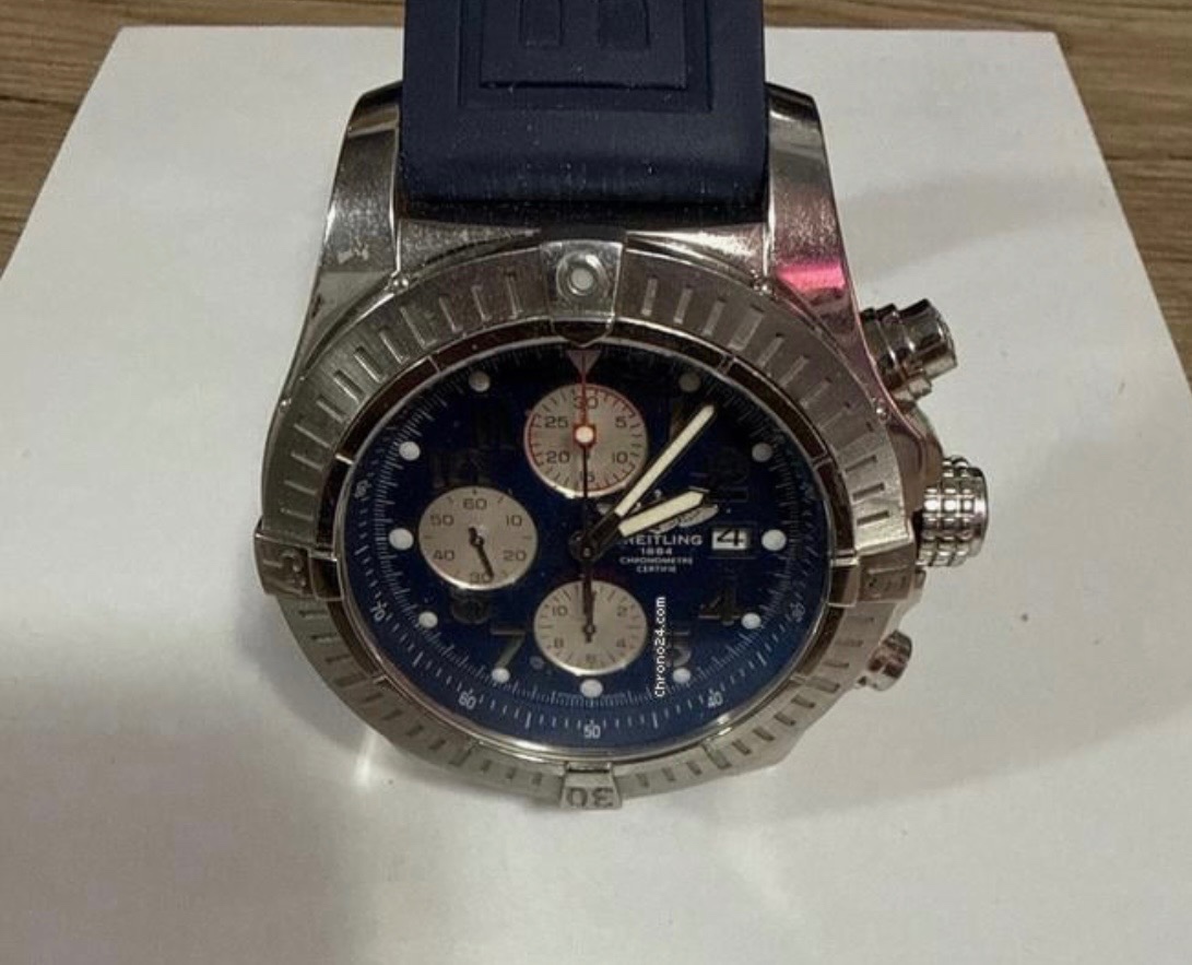 Breitling Super Avenger - 2