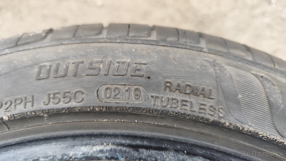 205/45 R16 - 2