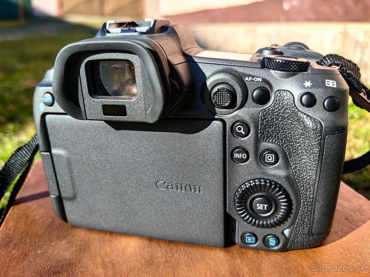 Canon R5 - 2