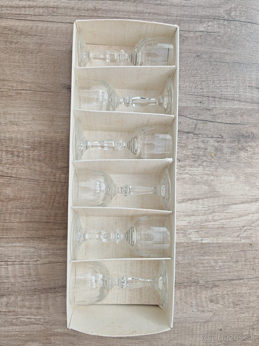 Poháre na stopke - 2