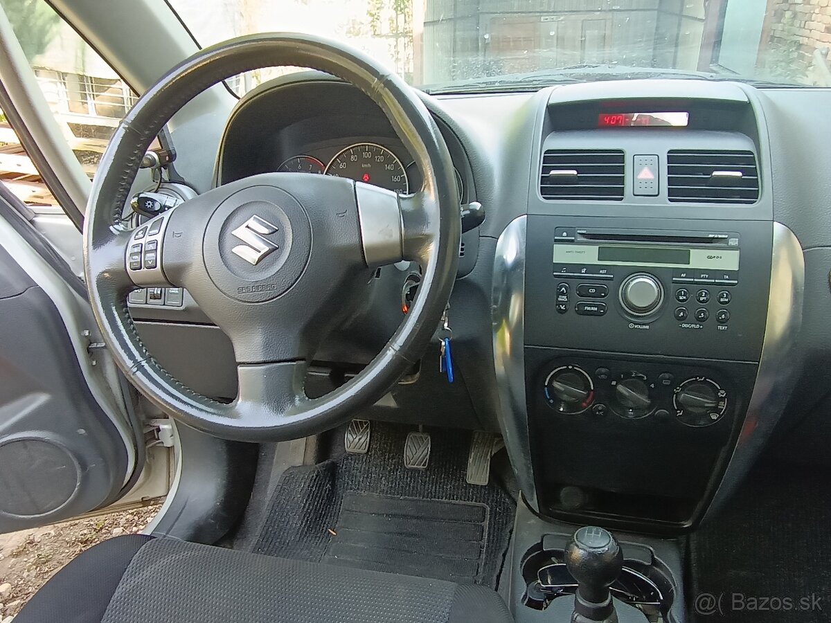 Suzuki Sx4 - 2