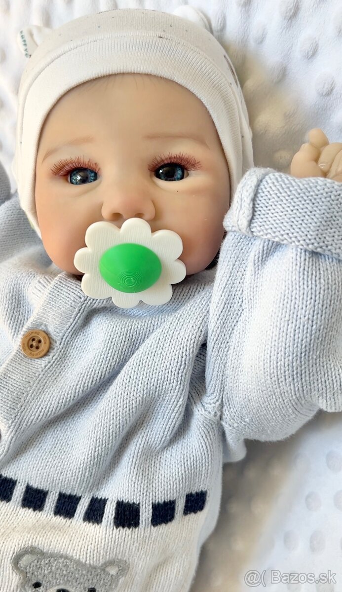 Realistická bábika Jakubko - 2