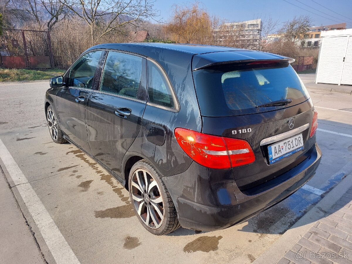 Mercedes-Benz B180cdi - 2