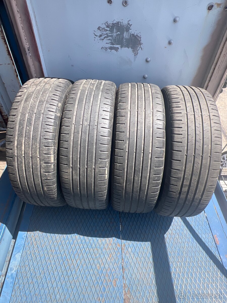 Predam letne pneumatiky Continetal 215/60 R17 - 2