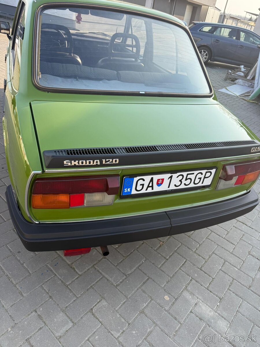 Škoda 120 GLS - 2