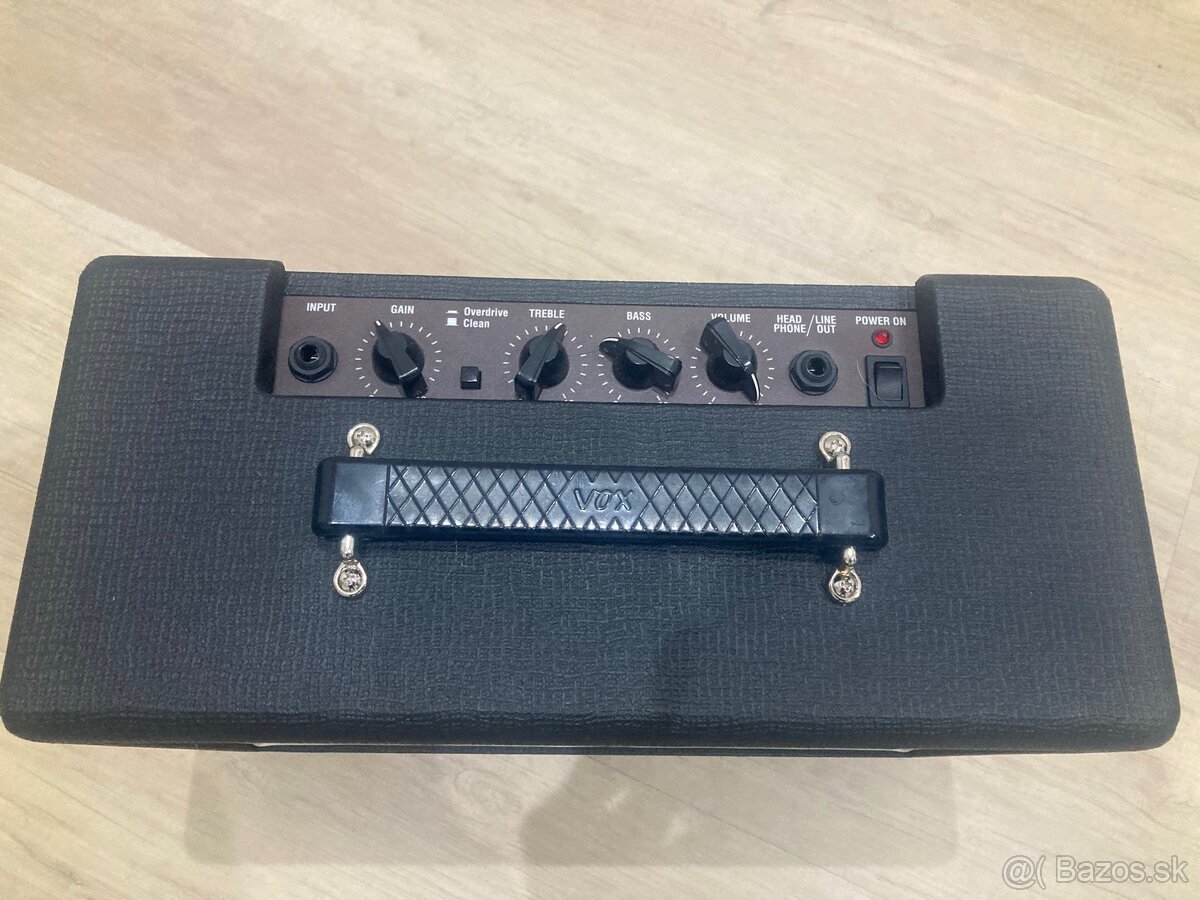 Gitarove kombo Vox Pathfinder 10 - 2