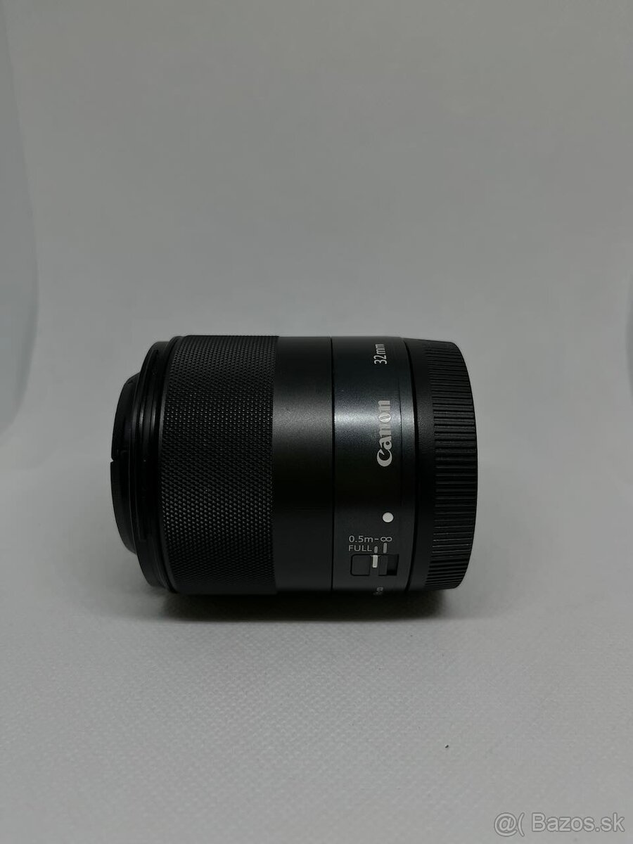 Canon EF-M 32mm f/1.4 STM - 2