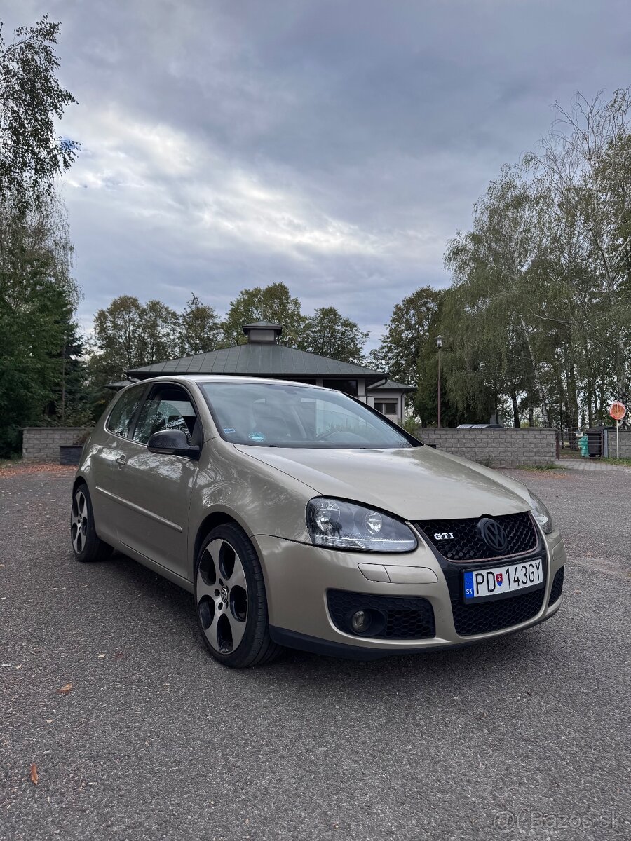 VW GOLF 5 1.6 FSI - 2