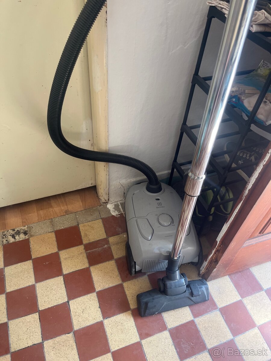 Vysávač electrolux - 2