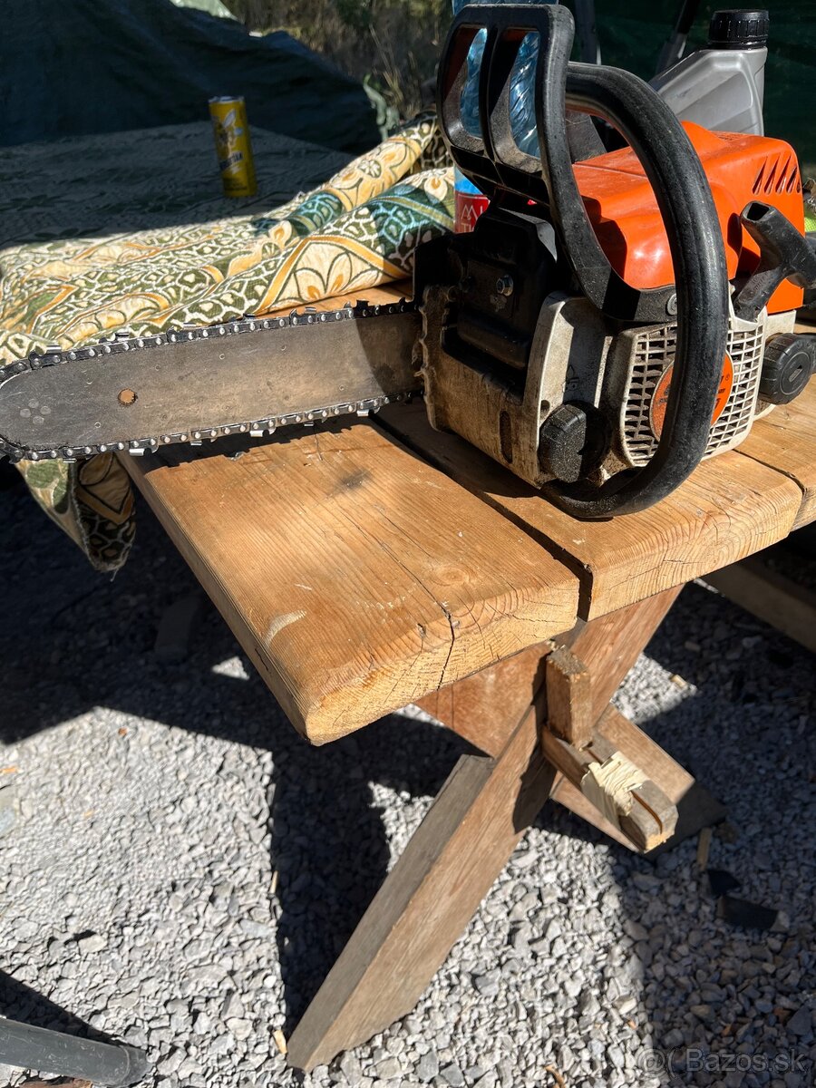 Predám motorovú pílu stihl 180 - 2