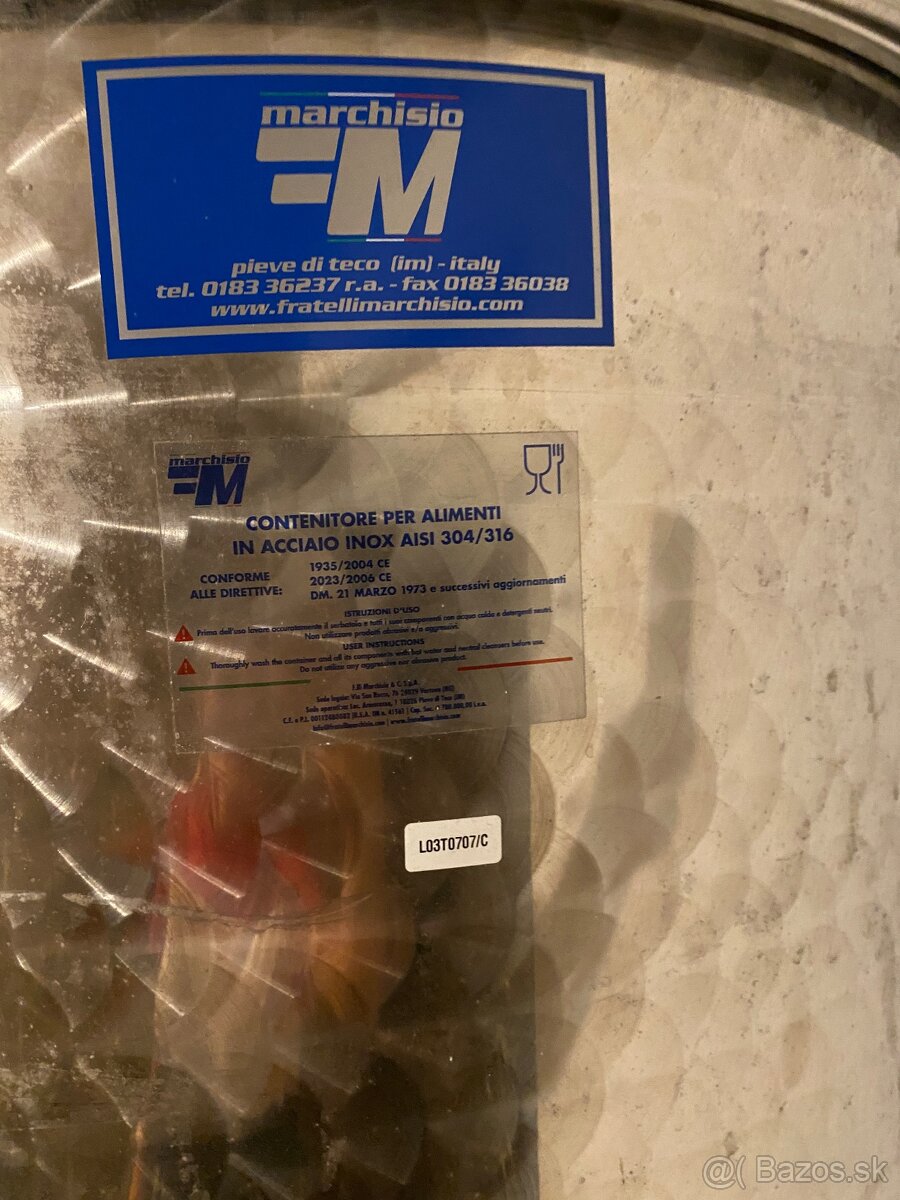 Nerezový sud na víno - 2