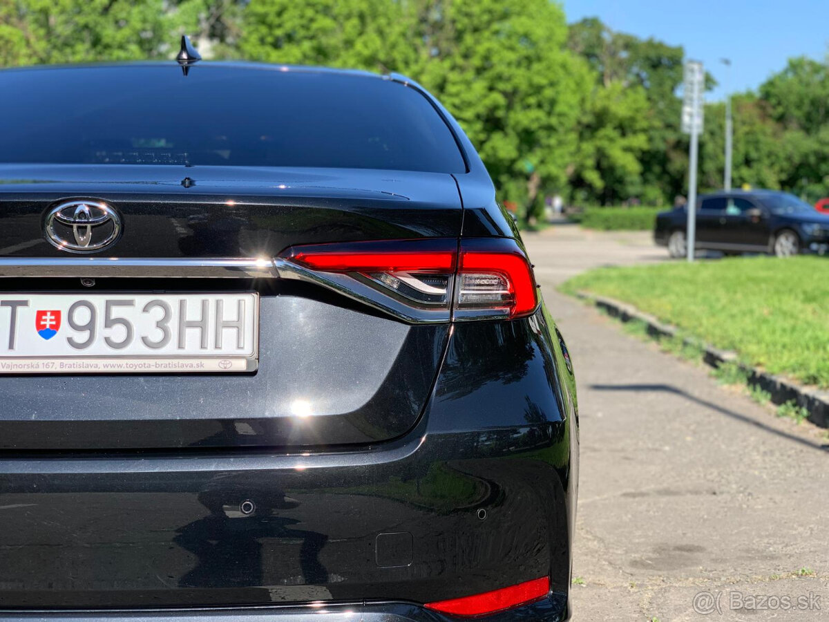 TOYOTA COROLLA 1.5 AT 10/2022 (záruka 5 rokov) - 2