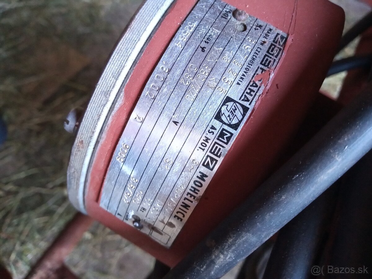 Dopravnikovy motor - 2