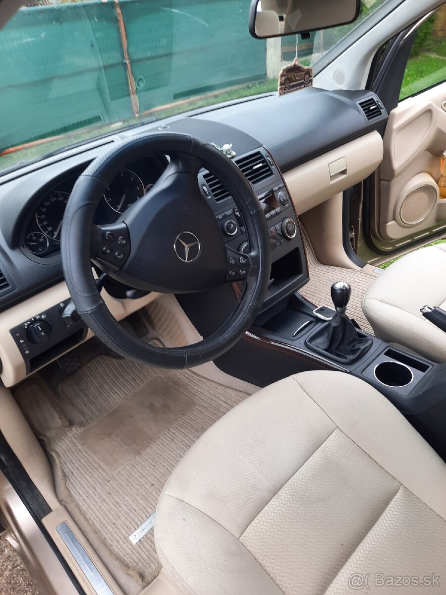 Mercedes Benz A trieda ELEGANCE ✅️TOP STAV. - 2
