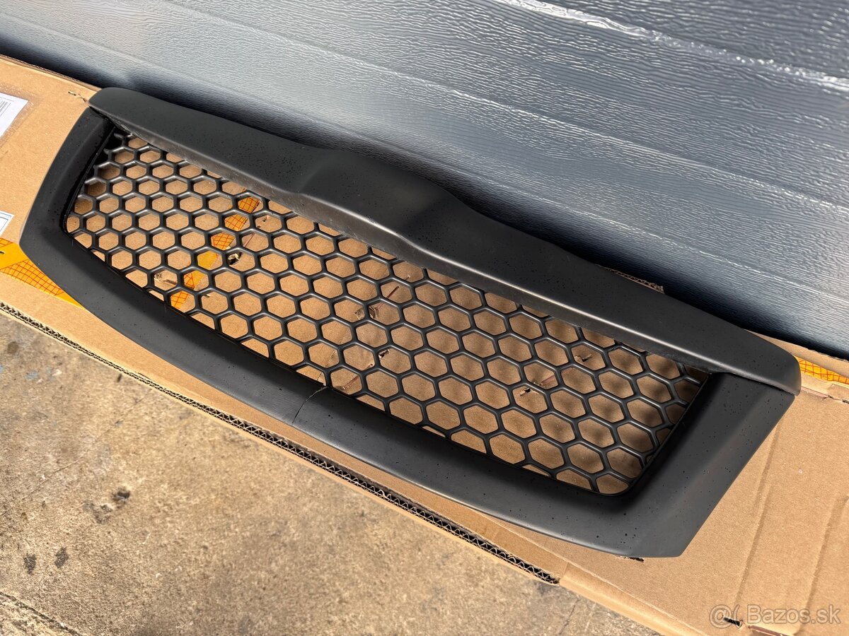 Predna maska škoda Octavia 2009-2012 lift Milotec - 2