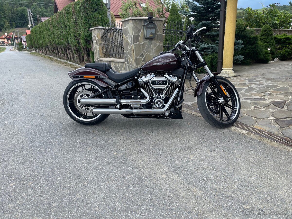 Harley Davidson Breakout 114 - 2
