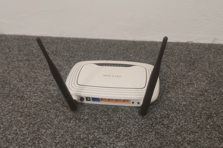Router TP-Link - 2