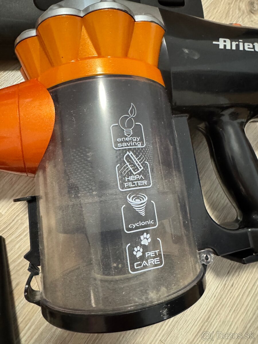 Tyčový vysávač - 2