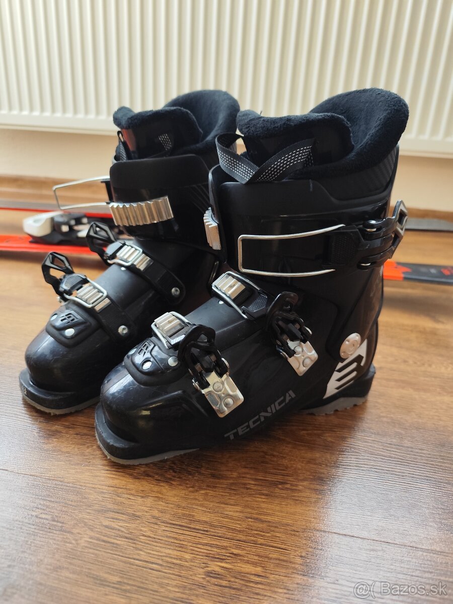 Juniorské lyže s lyžiarkami - 2