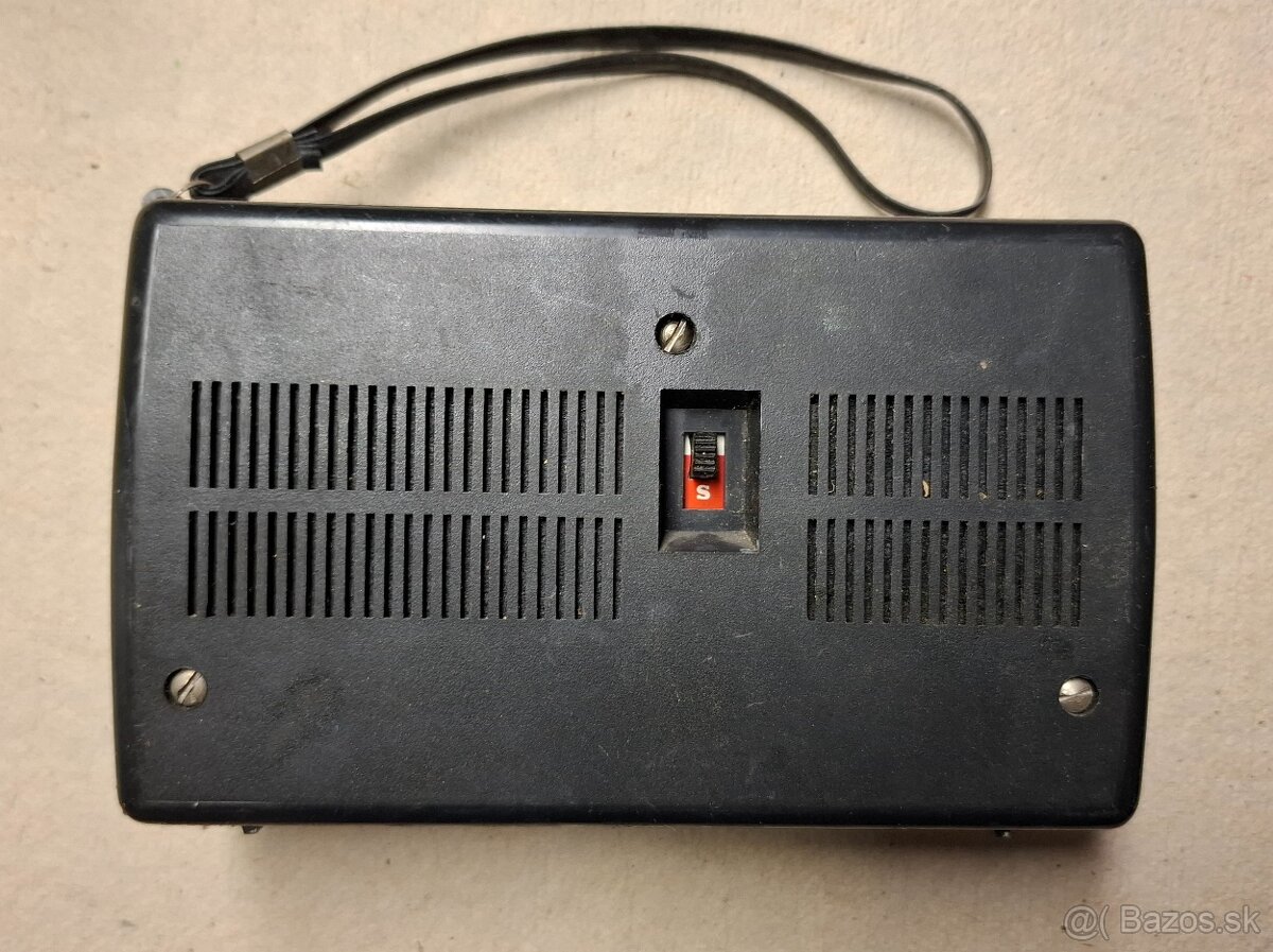 Retro rádio OMEGA - 2