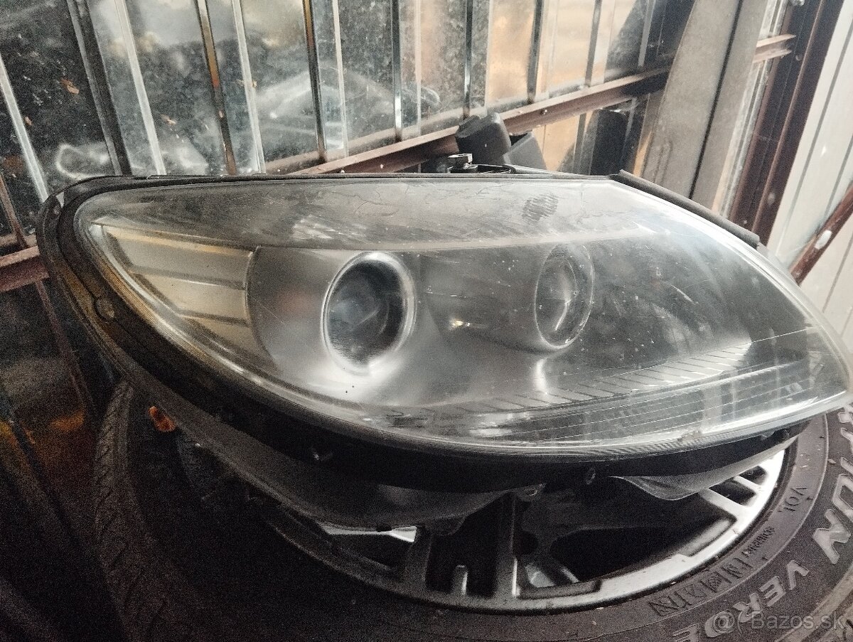 Svetla audi.mercedes.kia.golf plus - 2