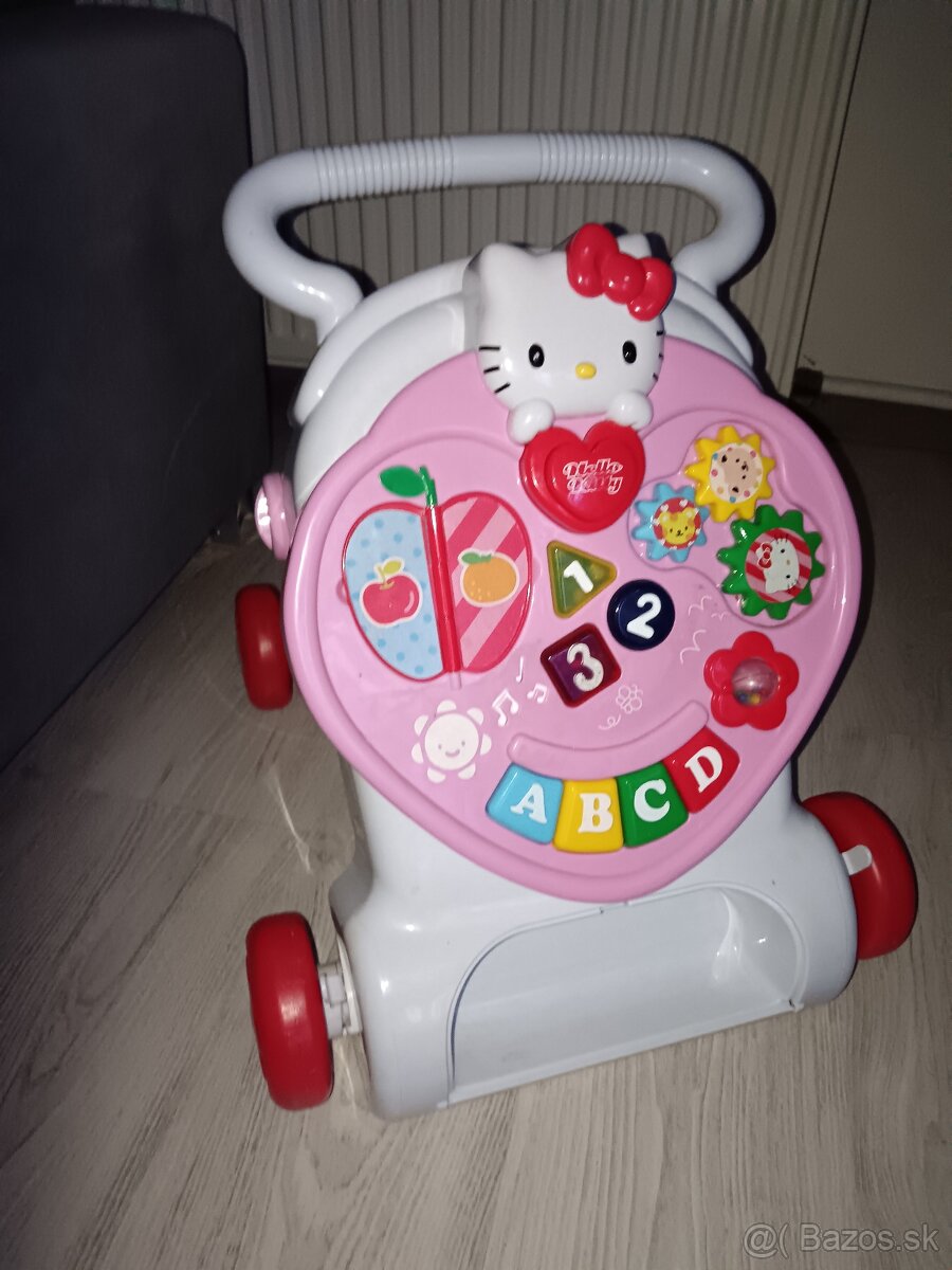 Detské chodítko s motívom Hallo Kitty - 2