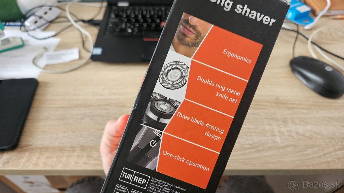 Nový elektronický nabíjateľný holiaci strojček - 2