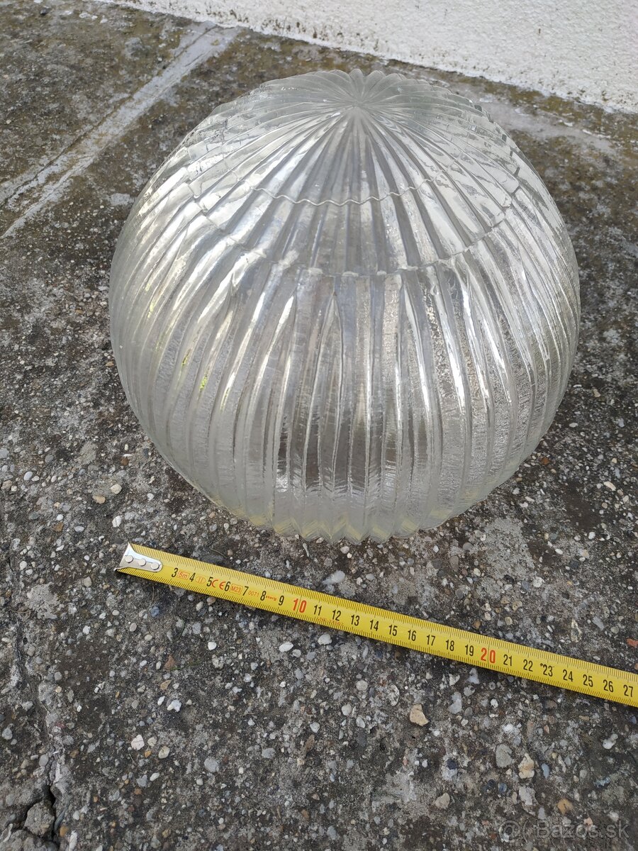 Guľové tienidlo - 2