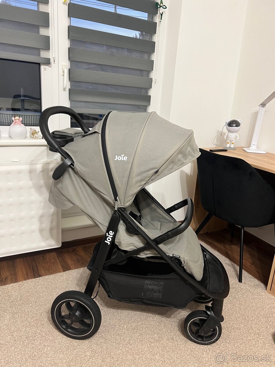 Športový kočík joie - 2
