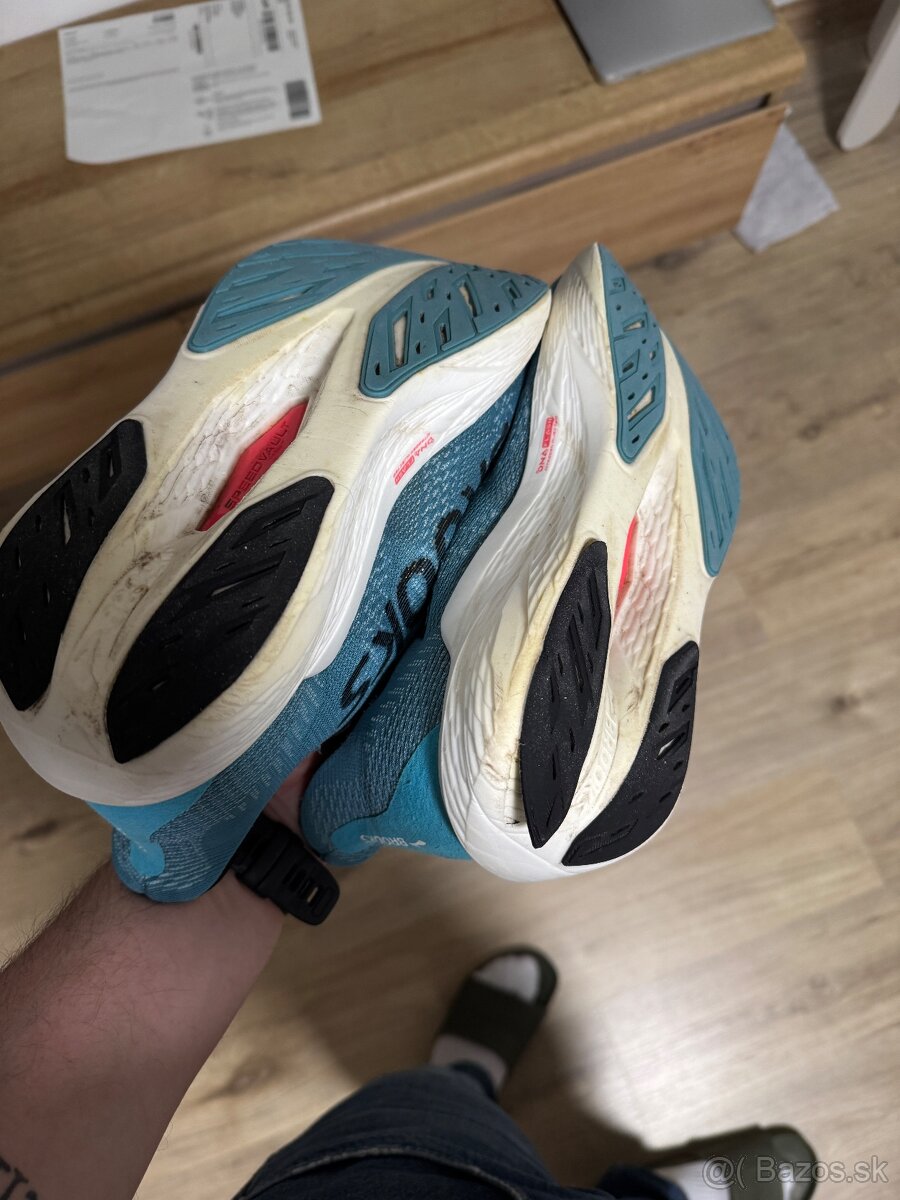 Brooks hyperion max - 2