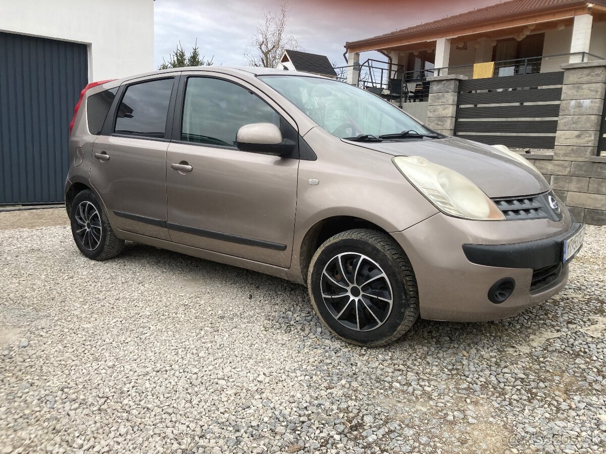 Nissan Note 2007, 1.4 benzin 65kw, klima, nová stk - 2