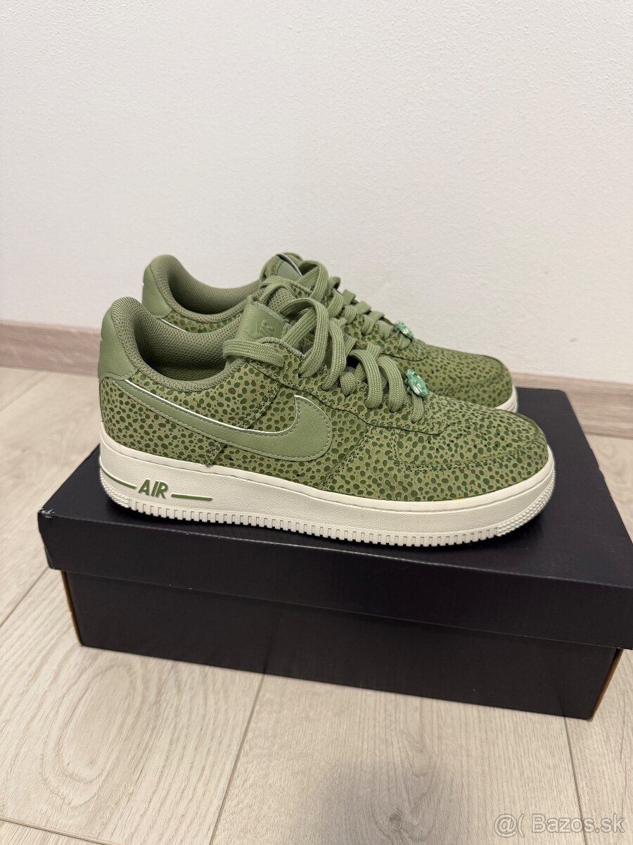 Nike Air Force 1 Premium - 2