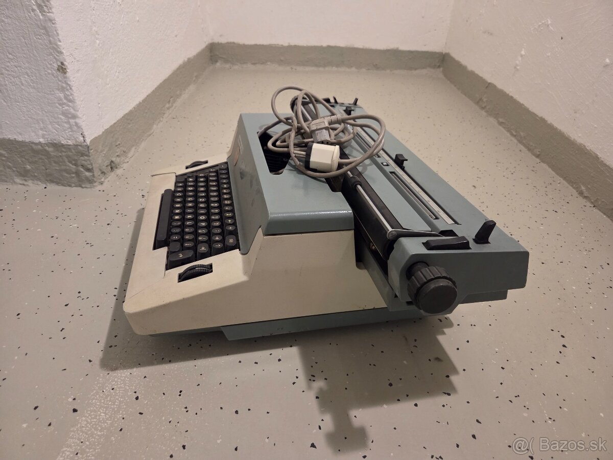 Písací stroj ROBOTRON 202 - 2